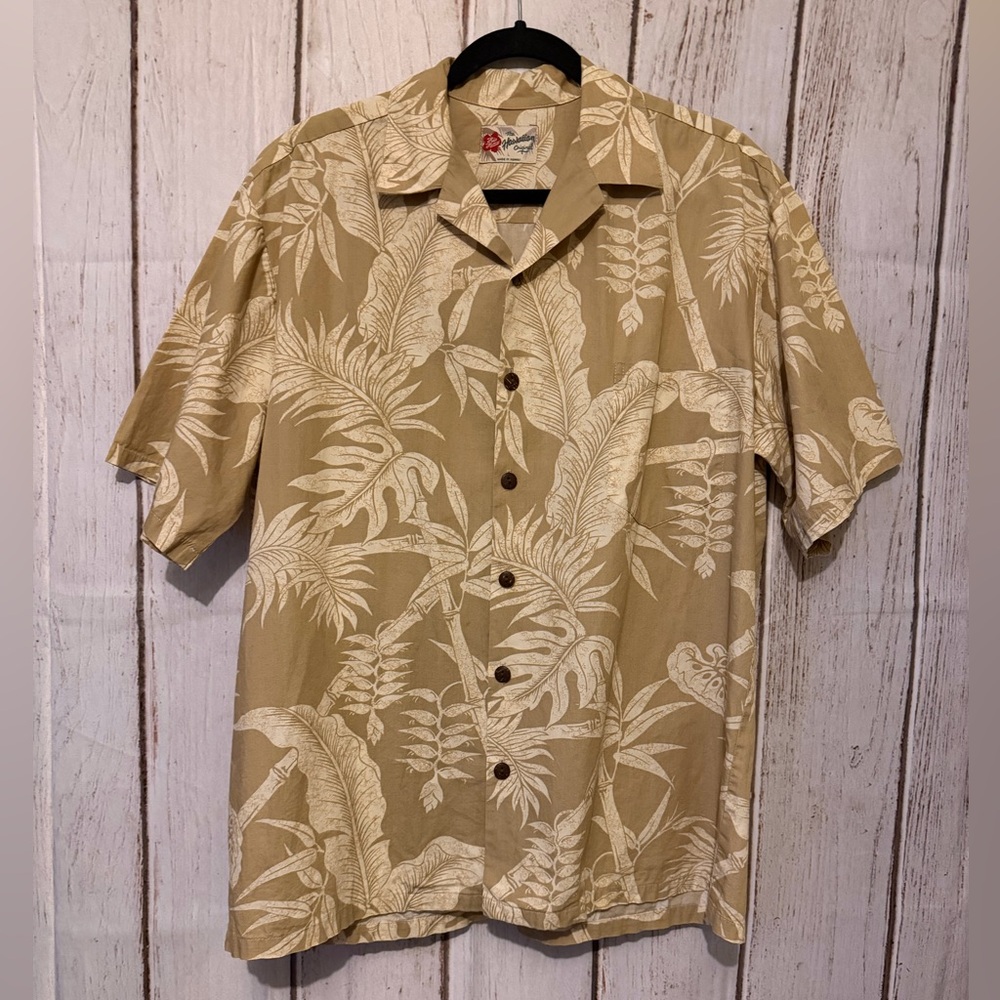 Hilo Hattie The Hawaiian Original Tan Tropical Leaf Button Down Shirt Size L